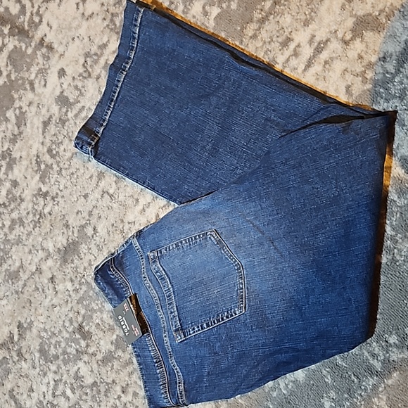torrid Denim - TORRID MID RISE FLARE DENIM JEANS SIZE 22 SHORT